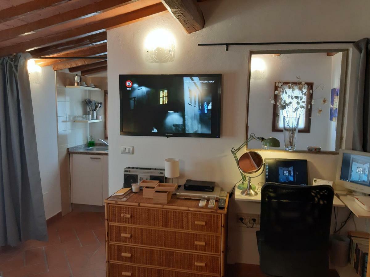 Porcellana Twenty-Six Florence Wi-Fi Apartment ภายนอก รูปภาพ